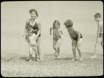 1935 (circa): Family at the Beach
