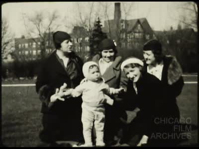 1934 (circa): Diane Glick-Berolzheimer &amp; Hyde Park 