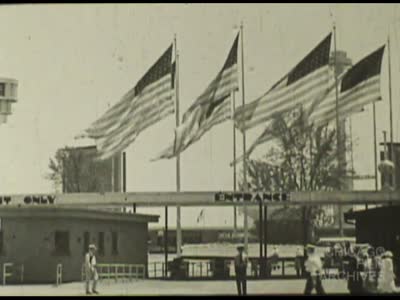 1933-1934: Chicago World’s Fair - Danley on Hermitage Ave.