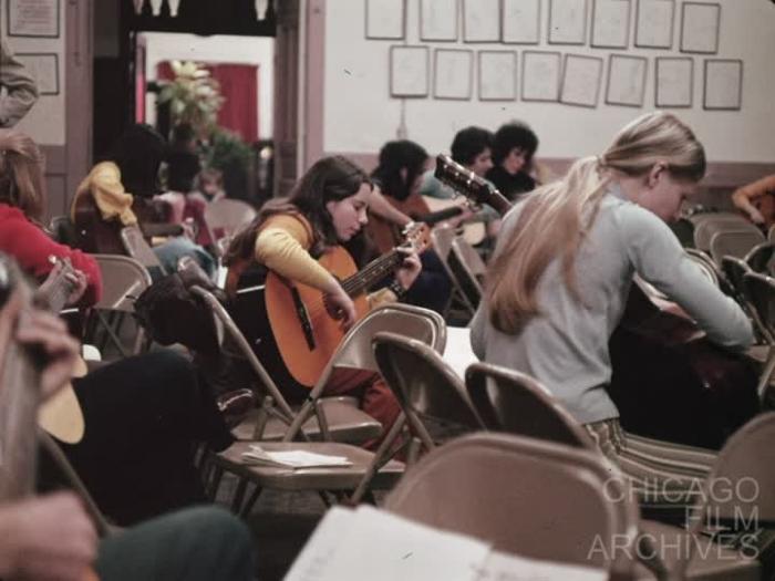 32+33 Reel 2 [Old Town School of Folk Music] Broonzy Hall