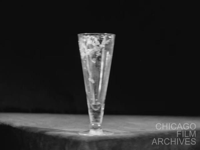 T 5781 - Synd - #2 - Beer [Commercial Outs: Scene 16 Take 1]