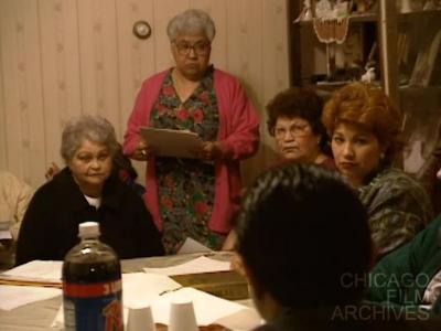 Medrano Meets with Mexican Women in Pilsen