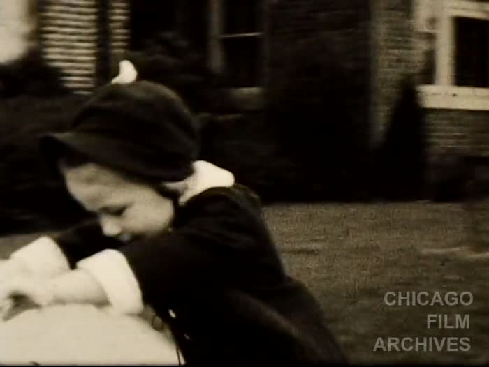 1938 May, in the park