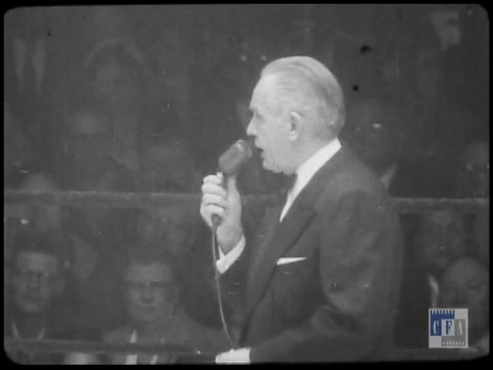 [Wrestling TV show]: Don Leo Jonathan vs Tiger Moore, Verne Gagne vs Roy McClarity